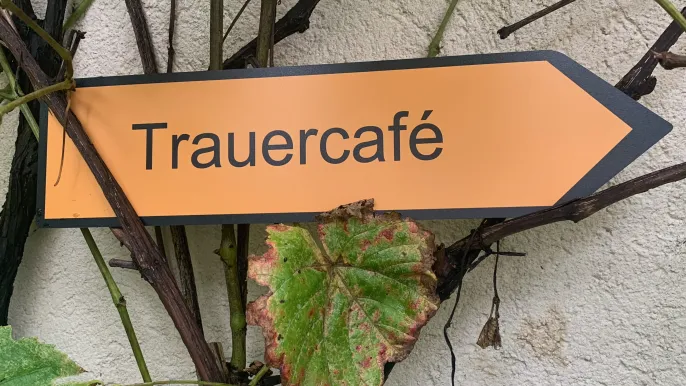 Trauercafé (Foto: Elisabeth Schirmer) Trauercafé (Foto: Elisabeth Schirmer)