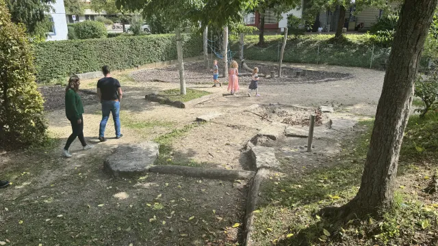 Schnitzelsuche (Foto: Claudia Albiez) Schnitzelsuche (Foto: Claudia Albiez)